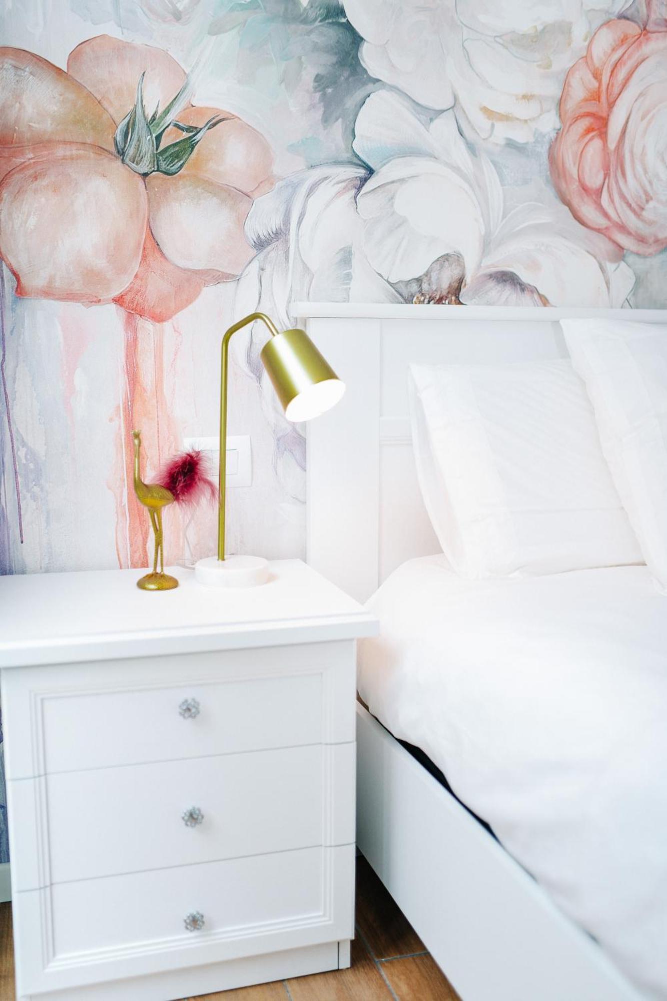 Lora Rose Suite ,Free Parking, Self Check In,2 科莫 外观 照片